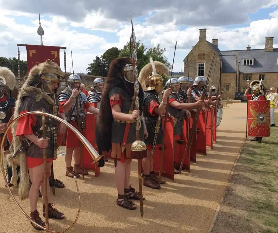 Roman Fest returns to @ChesterHouse_UK
on 22nd & 23rd June. Admission is FREE. Book now to avoid disappointment! chesterhouseestate.merlintickets.co.uk/product/ROMANF…

#DiscoverNorthamptonshire #heritage #History #daysout #romans #RomanFest #crafts

@NNorthantsC 
@WestNorthants