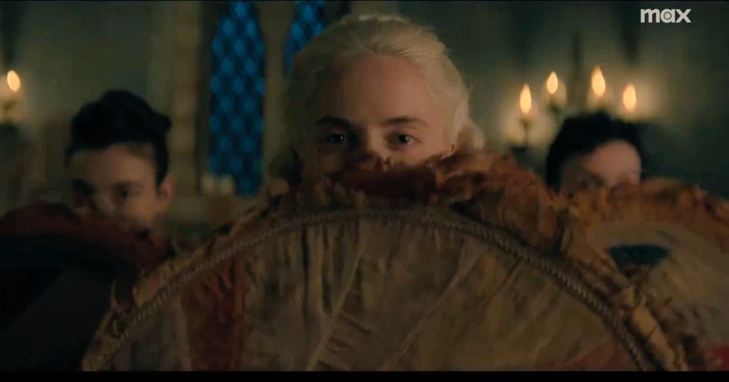 CONFIRMADO 🚨🚨
mulher que aparece no trailer é o Daeron Targaryen, nosso primeiro targaryen drag queen