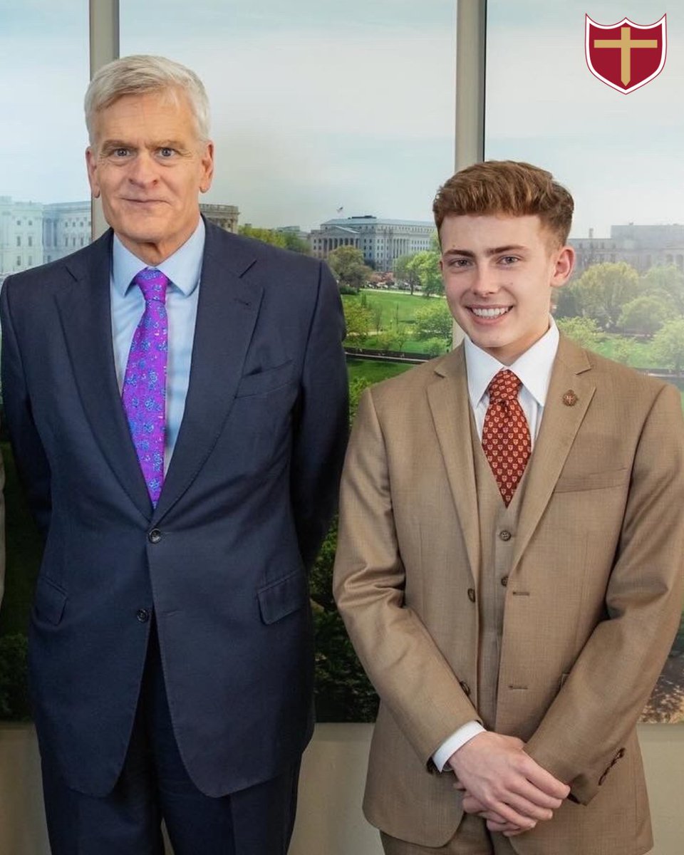 The Clarion Herald published an article highlighting Brother Martin senior Dylan Rhoton's experiences during his participation in the United States Senate Youth Program (USSYP). Congratulations, Dylan! 👏 Learn more here: loom.ly/ltlrnlo