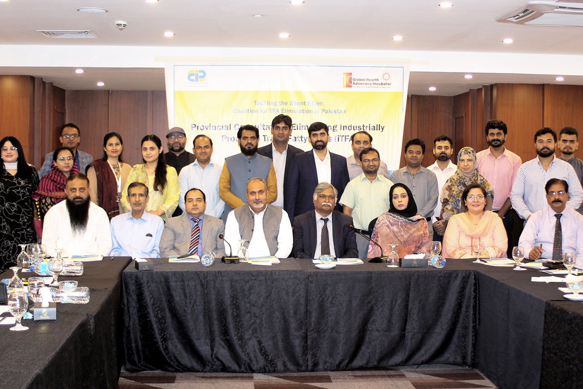 The @cpdi_pakistan hosted a provincial consultation advocating mandatory limits on industrially produced trans fats! Experts from govt, academia & civil society called for regulations setting iTFA limits of less than 2% in all foods to combat #NCDs & CVDs. #TFAElimination #BanPHO
