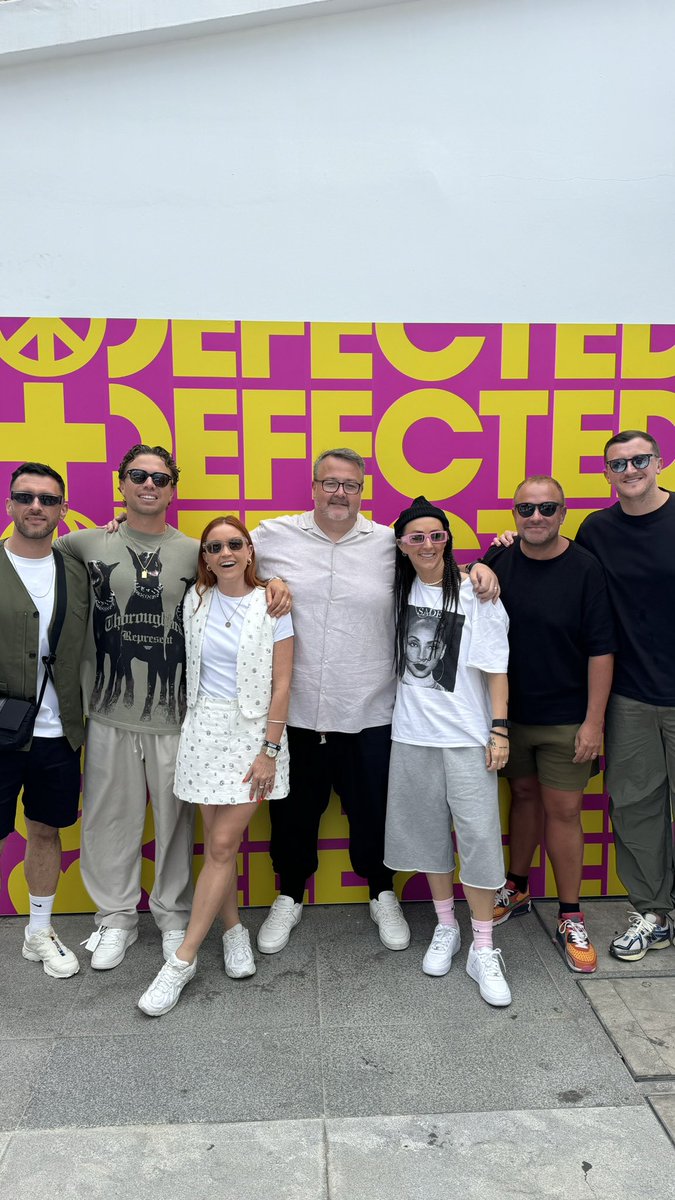 Defected family 🫶