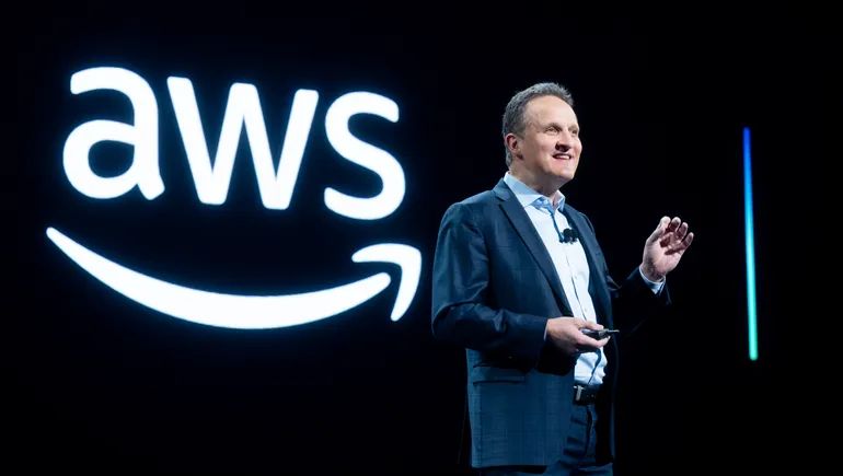 AWS CEO steps down, sales chief to take over: buff.ly/3WHMUeO