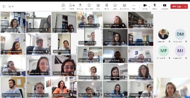 DiMoVill's tweet photo. Hoy ha arrancado InnovAccion: una experiencia organizada para mandos de enfermería de la que saben poco o nada 🤐
👉Se buscan mentes abiertas y con ganas de cambiar 
👉Se garantiza experiencia única

No puedo hacer spoiler pero va a ser una chulada 🤭
#Innovacion #SomoselMarañon https://t.co/9Ue1QBfH2f