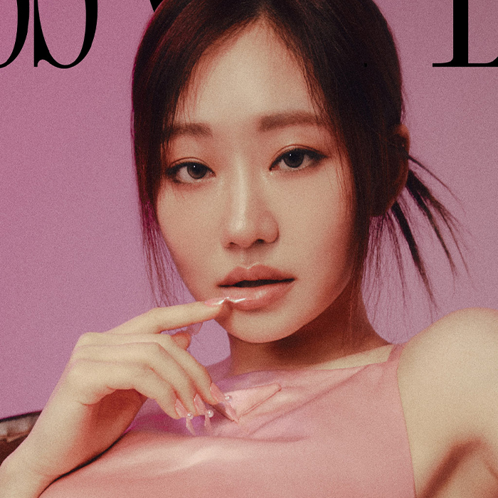 kchartsmaster's tweet photo. Julie from KISS OF LIFE is rumored to be featured on NAYEON's upcoming album 'NA.' https://t.co/Upk0dRH9CL