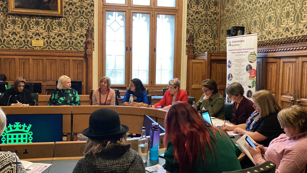Brilliant event with @CentenaryAction this evening on Making Parliament Work for Women, with @HelenPankhurst, @MariaMillerUK, @AshleyDalton_MP, @Tanni_GT, @kirstenoswald, @CarmenRiaSmith, @aleshadf of @fawcettsociety, @FaziletHadi of @DisRightsUK, Su Moore of @JoCoxFoundation
