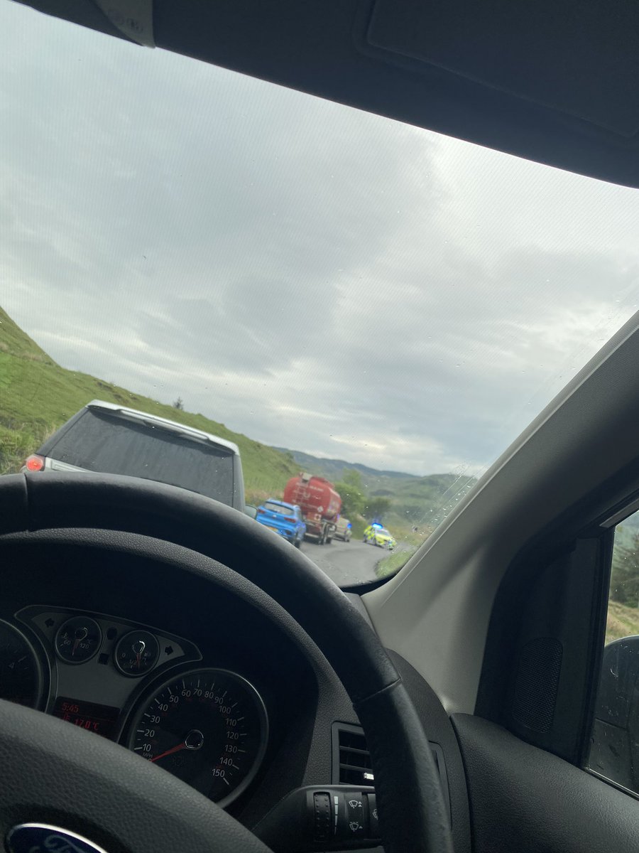 Frazz455's tweet photo. @PSOSArgyllBute @obantimes @argyllshiread @westcoastbuses @trafficscotland @BBCTravelScot Currently still closed https://t.co/uCAmsch3cB