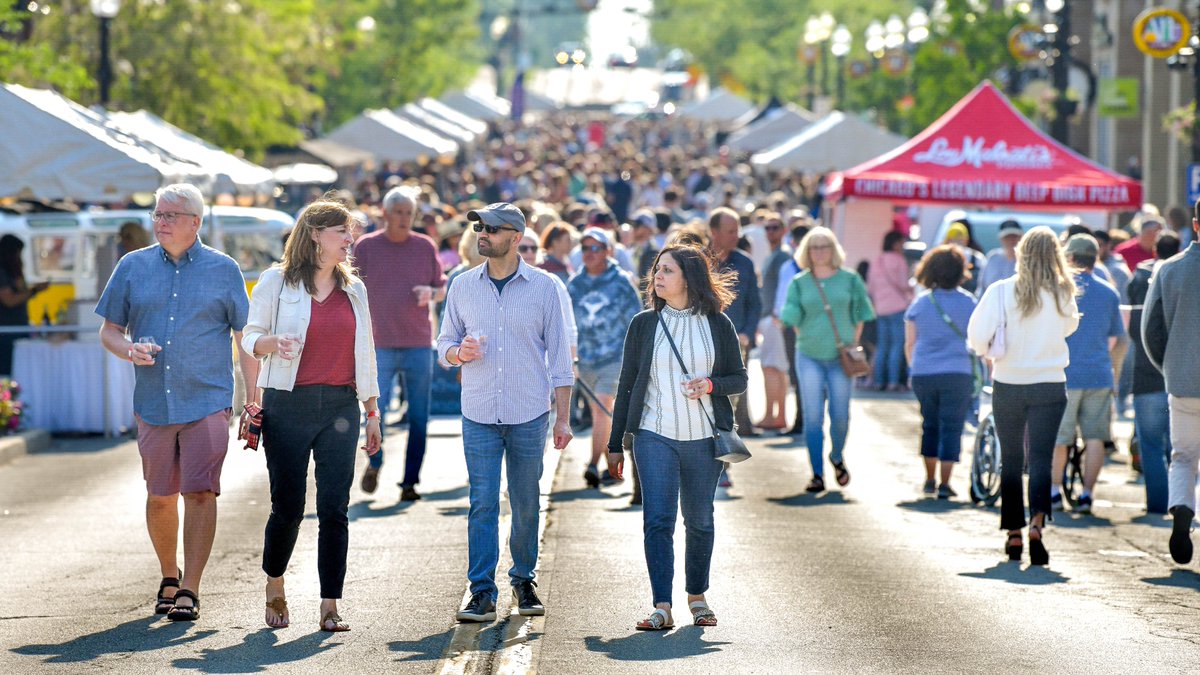 Art of Wine returns to the Carmel Arts & Design District on Saturday, May 18 from 5 to 9 p.m. with 20 participating wineries from across the state. 🔗 For ticket information, a list of participating musicians, a map of the event and more: bit.ly/3yrEFt4