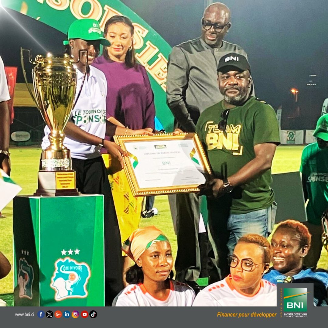 BNI_CI's tweet image. Une ovation spéciale pour nos héroïnes qui ont donner un coup de marteau à la LONACI avec un score de 4-0 en toute humilité sur le terrain de l’INJS MARCORY. Elles remportent ainsi le 1er  trophée 🏆 du tournoi des sponsors organisés par la FIF devant @Emerse_Fae 
#BNI #Lonaci