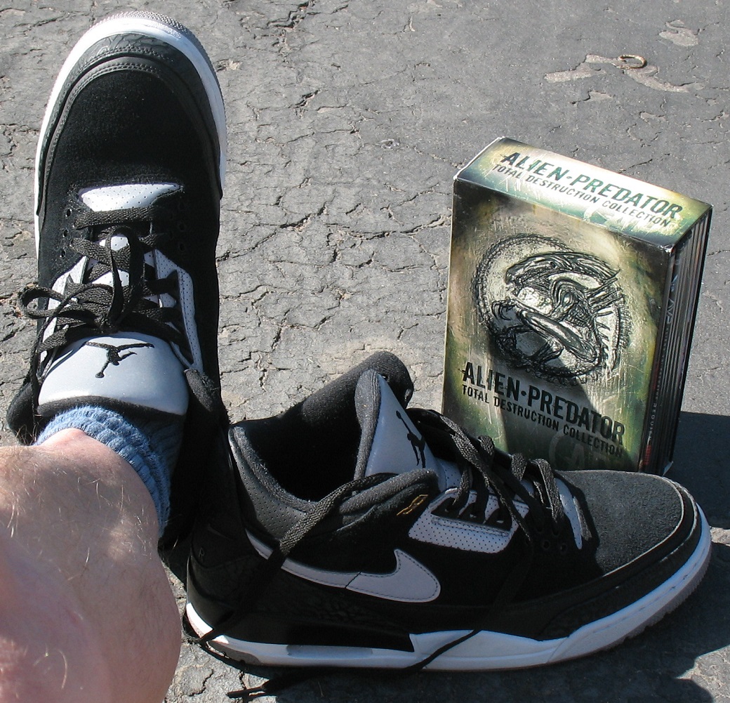 Today's shoes: the Jordan 3 Tinker Black Cement Gold. I like these, they reflect.  Just noticed I had not worn these since October.  No longer a good price (dang went up). #kotd 

Would you wear? What is your favorite Alien and/or Predator movie?