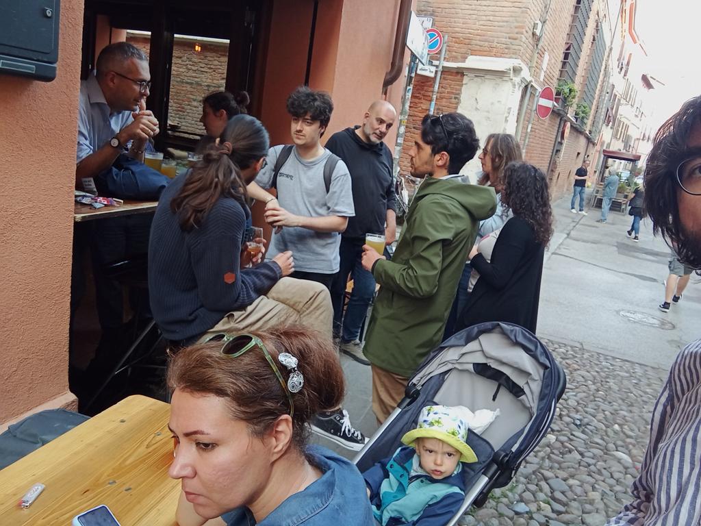 Aperitivo intra-dipartimento di <a href="/UniFerrara/">Università Ferrara</a> al Molo