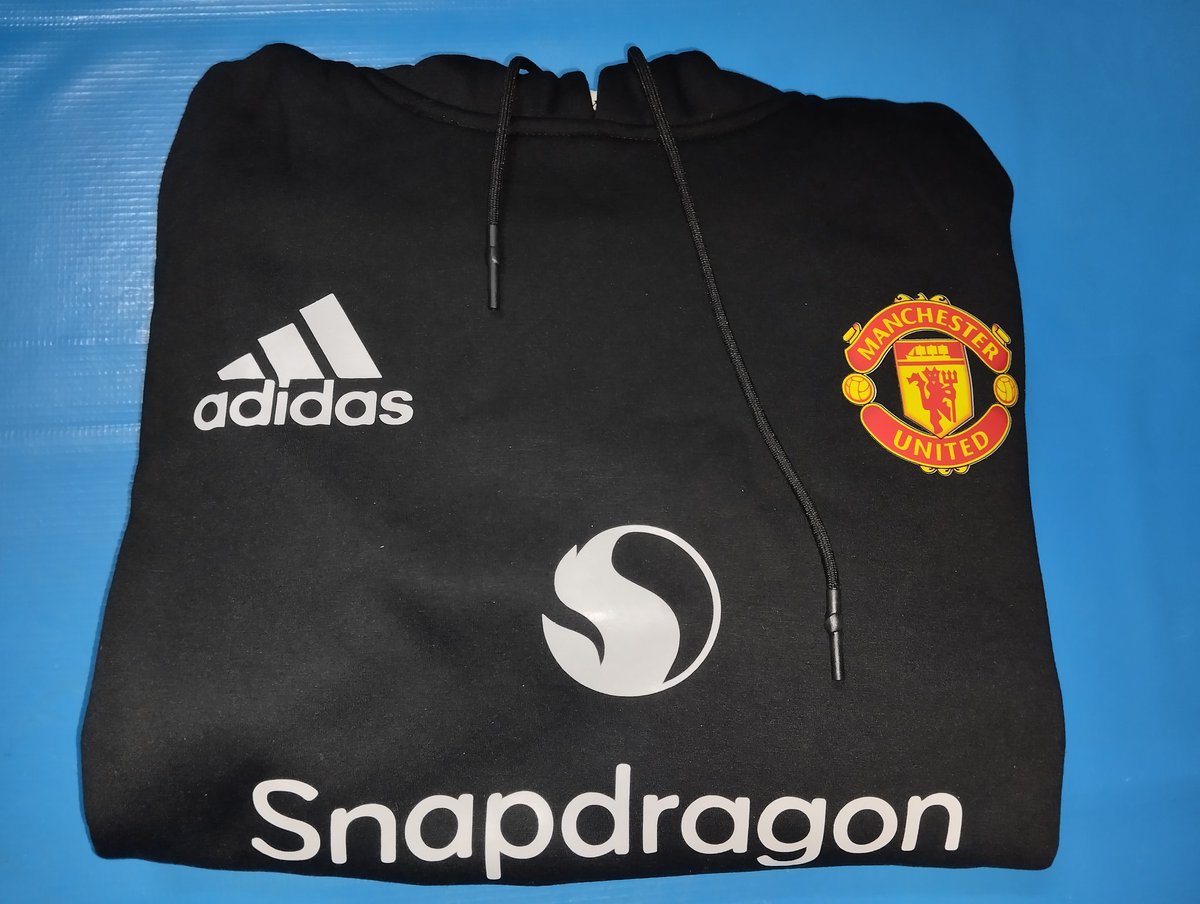 Hoodie + Printing= 2100 We do Custom Printing Delivery Done Countrywide We are Located along Accra Rd, Raiciri HS Contact us at 0723 051505 Kaswende Media Pogba Obinna Kyiv Pauline Njoroge Arsenal and Liverpool Ansu Fati Khalwale Maguire Kshs Haiti