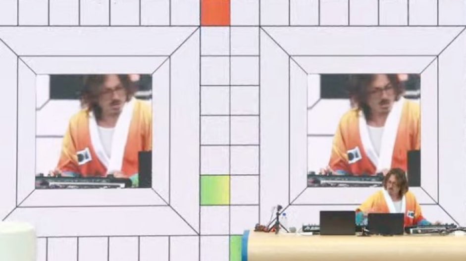 shoaib_waqar's tweet image. #googleio what a disaster