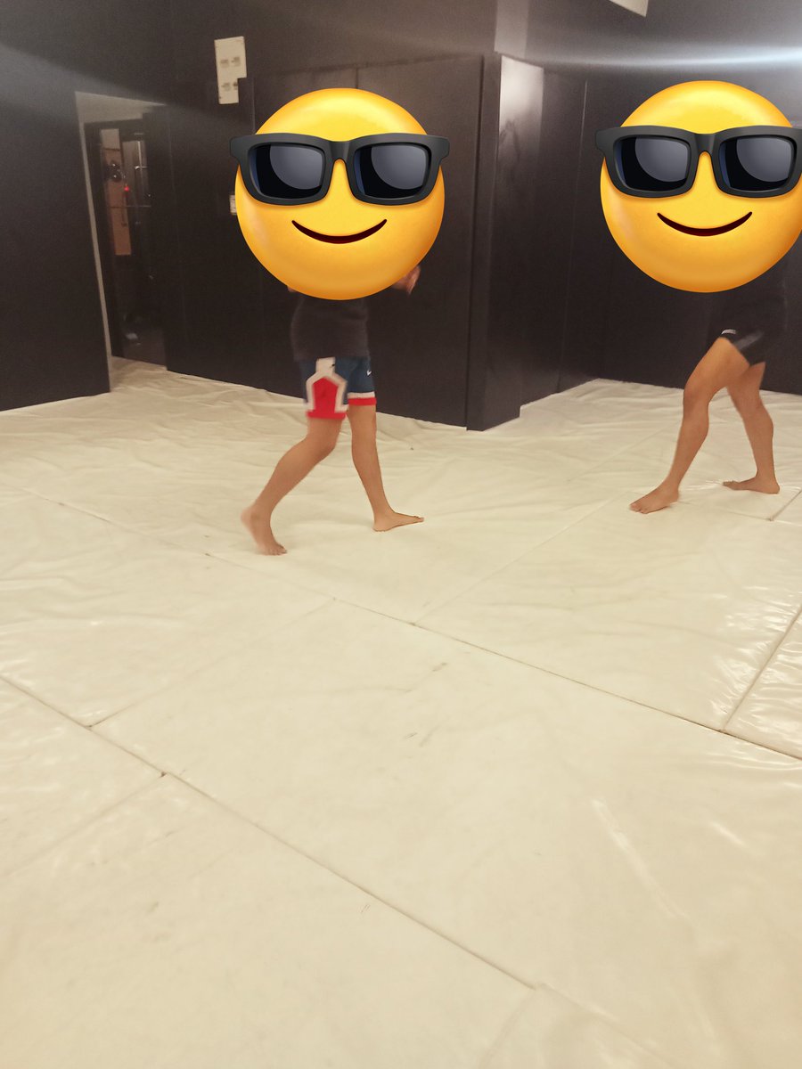 Hanging around with the Youth at the neighbourhood dojo... My knees are not bendy enough for the grappling stuff they do but it's so fun to watch