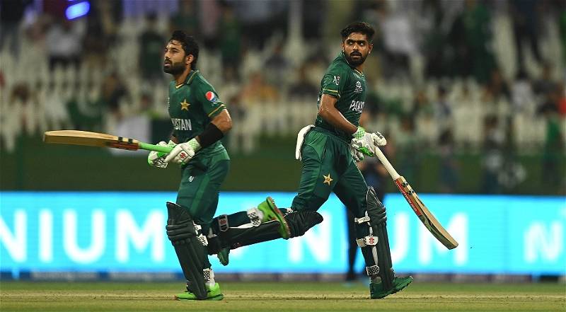 10th Century Partnership for Rizwan Babar in the T20 Cricket !!! RizBar coming back as openers? 👀 #PAKvIRE #IREvsPAK