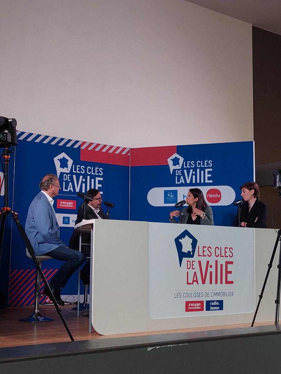 🔴 Tournage de l’émission #LesClésDelaVille 🔑 à @Paris avec @slevywebradios et @OlivierMarin1 ! ▶️ En présence d’Elodie Benoit, Directrice générale #Nexity Villes & Projets, et @ADublanche, Vice-Présidente de la Région @iledefrance ⏰ RDV le 30/05 sur @radioimmo