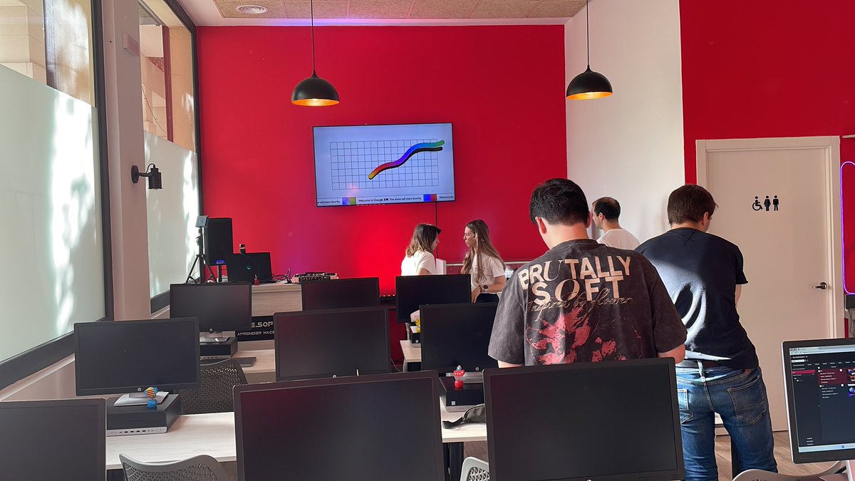 En el arranque del GDC Aranjuez!! Mucha suerte!!!! #GoogleIOAranjuez24