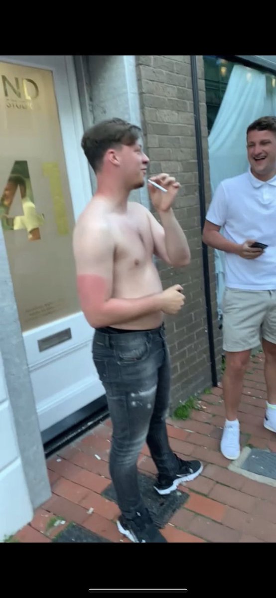 OfHurrell's tweet image. 