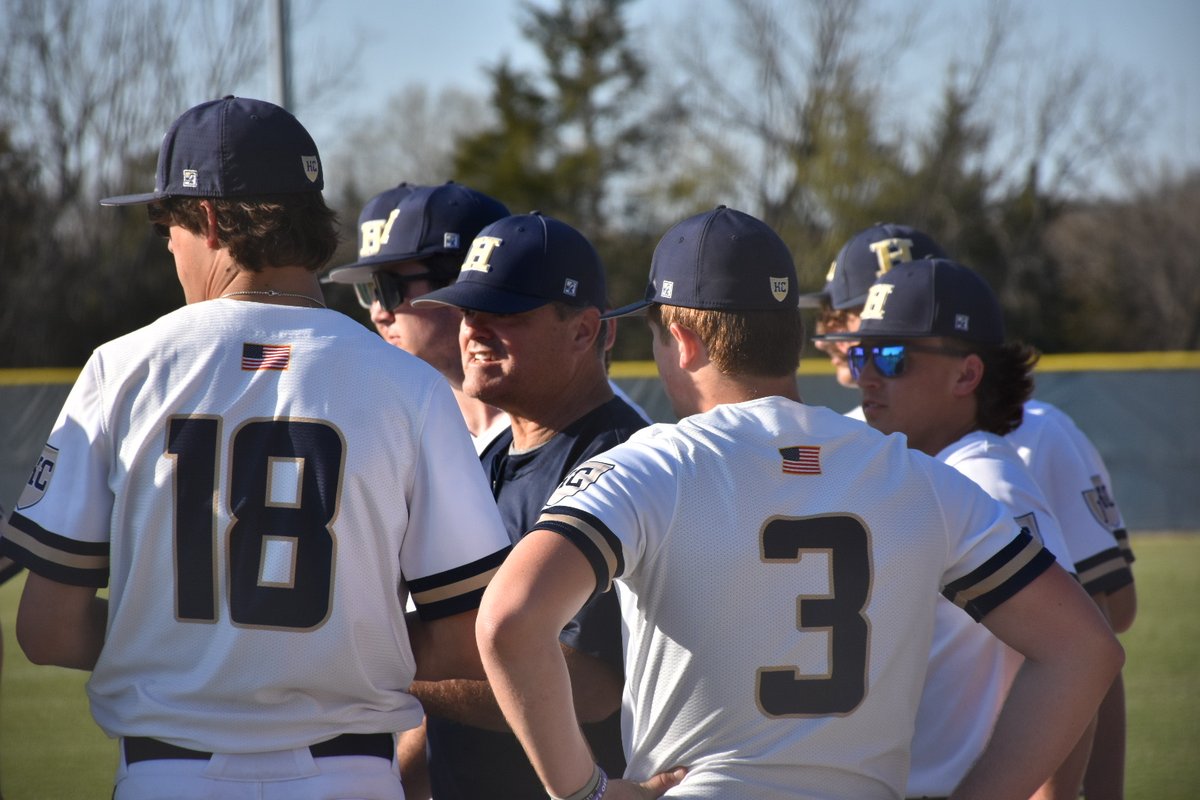 heliascatholic's tweet image. Chris Wyrick will finish his 25-year career as @BaseballHelias head coach with at least 450 wins. Congratulations, Coach! #CrusaderMade #OnceACrusaderAlwaysACrusader #OnwardTogether