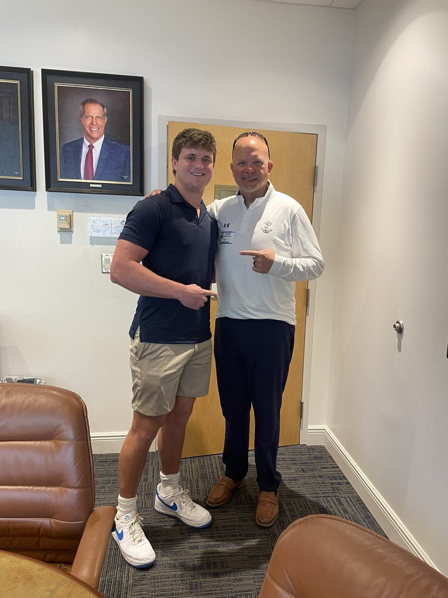 @TKALionsFB thanks @CoachJ_Williams & @NavyFBrecruit For the time to meet today