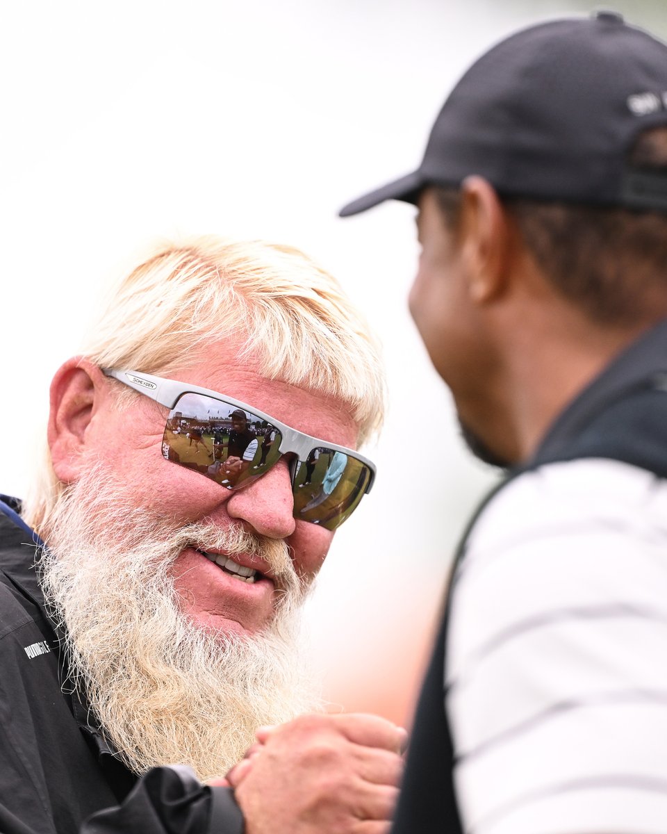 Two legends reunited. John Daly 🤝 Tiger Woods
