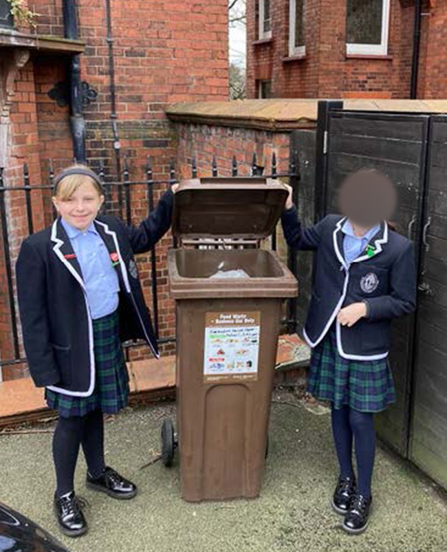 Upper School #Eco Ambassadors are on a mission to cut down on #foodwaste . They have been separating the waste which then gets weighed before being collected by #Veolia – #Camden’s #recycling partner – and sent for #anaerobicdigestion♻️