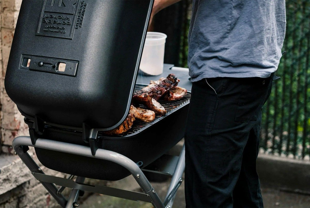 Advancements in outdoor cooking have expanded our definition of 'grilling,' and there is a dizzying array of grill types to choose from. Start here. buff.ly/3JWCyQz