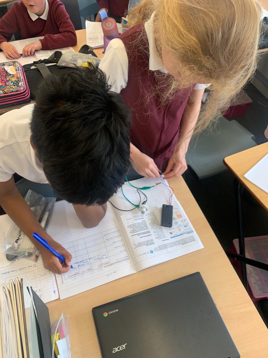 Year 4 had a great time testing different materials in their electrical circuits to see if the bulb would light up 💡#WeAreLEO