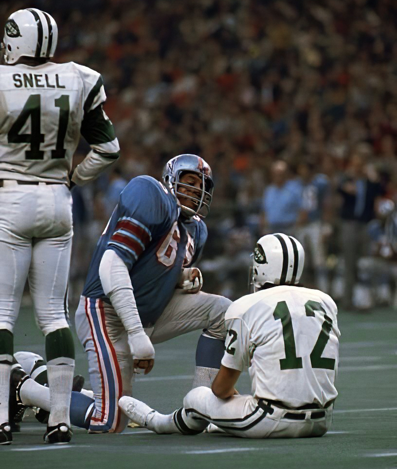 NFL_Journal's tweet photo. #HOFervsHOFer
Elvin Bethea and Joe Namath https://t.co/VmO90eqz1C