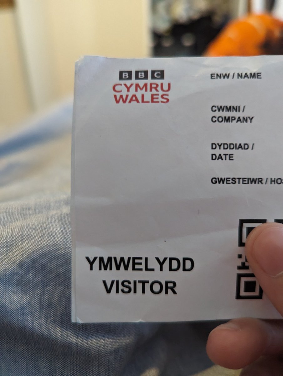 ShadowJ_B's tweet image. Just arrived back from my first day of work on set!
Exciting day &amp;amp; thank you @phoenixcasting for the opportunity, I look forward to working through you again in the near future
I'll be on a TV near you in autumn
#tvextra #tvwork #agents #opportunity #onset #excitingtimes #agency