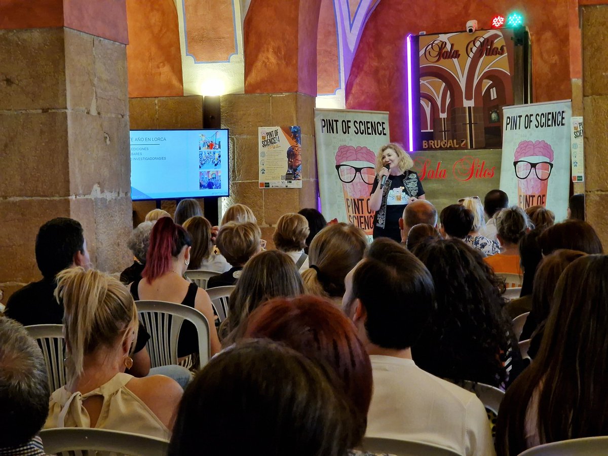 CulturaLorca's tweet photo. 📸 La Sala Silos acoge esta tarde la segunda jornada del festival ''Pint of Science'' en #Lorca
Un evento que nuestra ciudad acoge por cuarto año consecutivo
#pint24lor #pint24ES https://t.co/CT8mOUqxnU