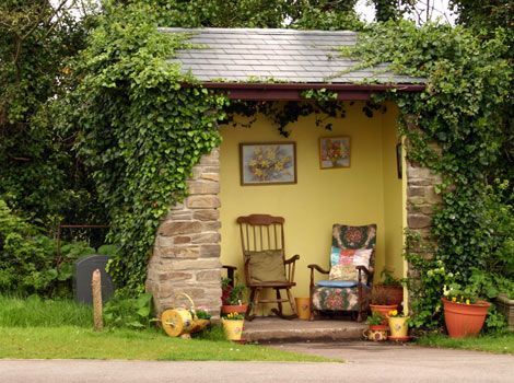 7. Fowey, Cornwall

This British bus stop is straight out of a fairy tale.