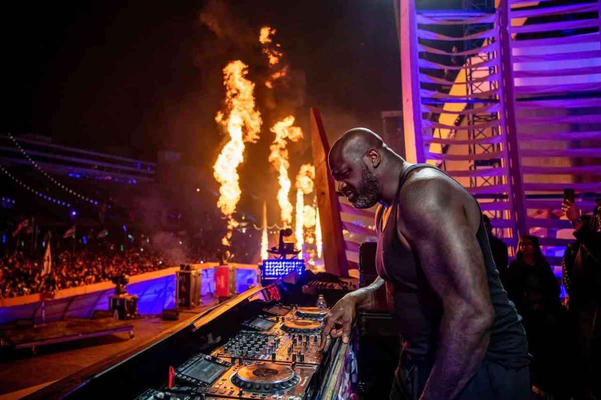 Basketball legend Shaquille O'Neal to DJ at Red Rocks this fall trib.al/3I6nHkn
