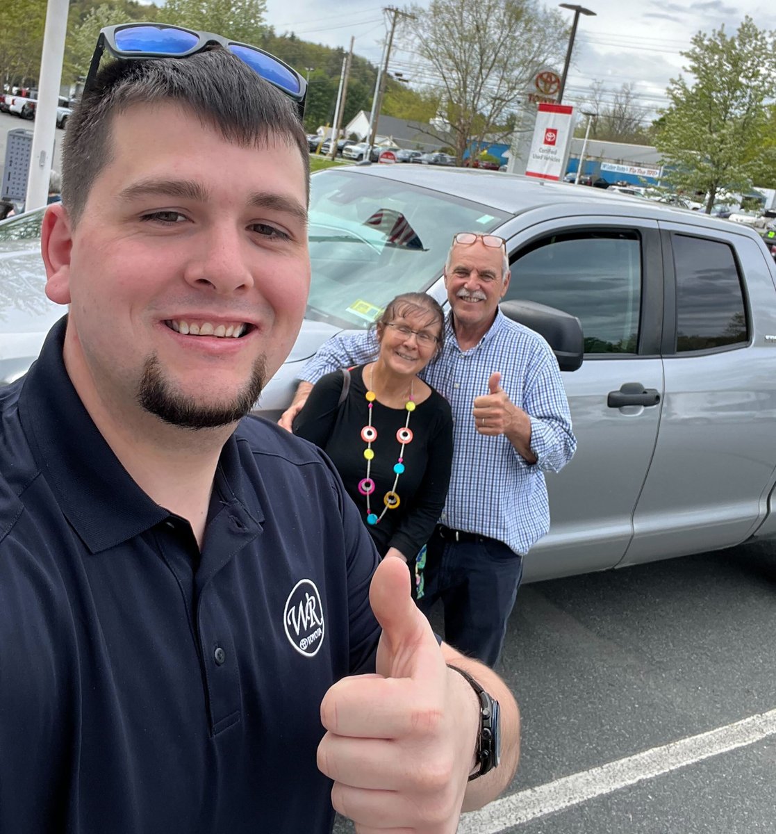 Happy #NewTruckDay to Toni and Richard! They brought home this thumbs-up worthy 2019 @Toyota Tundra, thanks to some help from Tyler Gillis - Congrats!

Learn more about Tyler & check out his reviews on @DealerRater: bit.ly/4aXbyvL

#Toyota #LetsGoPlaces #Tundra
