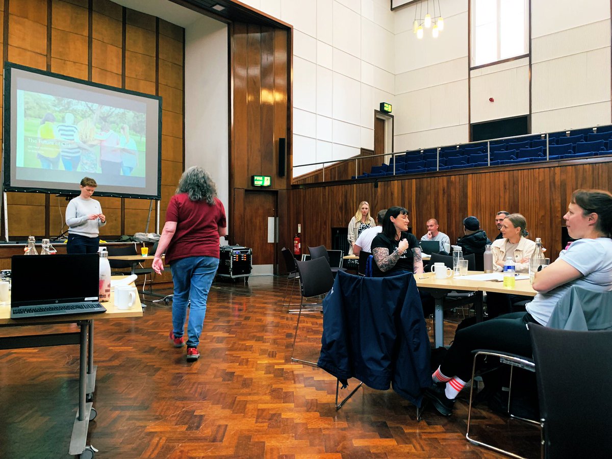 It’s been a busy couple of days, yesterday the public consultation on the draft Glossop Active Travel master plan, with @Derbyshirecc, discussing opportunities for creating a safe walkable, wheelable environment for all. Today, was the GM Forum, where the NELP evaluation was 1/2