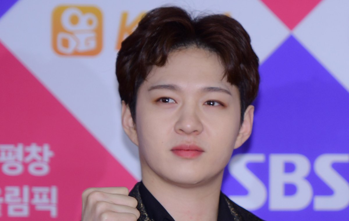 TOP100KPOP's tweet image. 🚨 WHO IS THE BEST VOCALIST IN K-POP?

CHANGSUB (BTOB)
ROCKY
ST. VAN (VAV)
TAEYANG

🔗 VOTE: dabeme.com.br/top100/