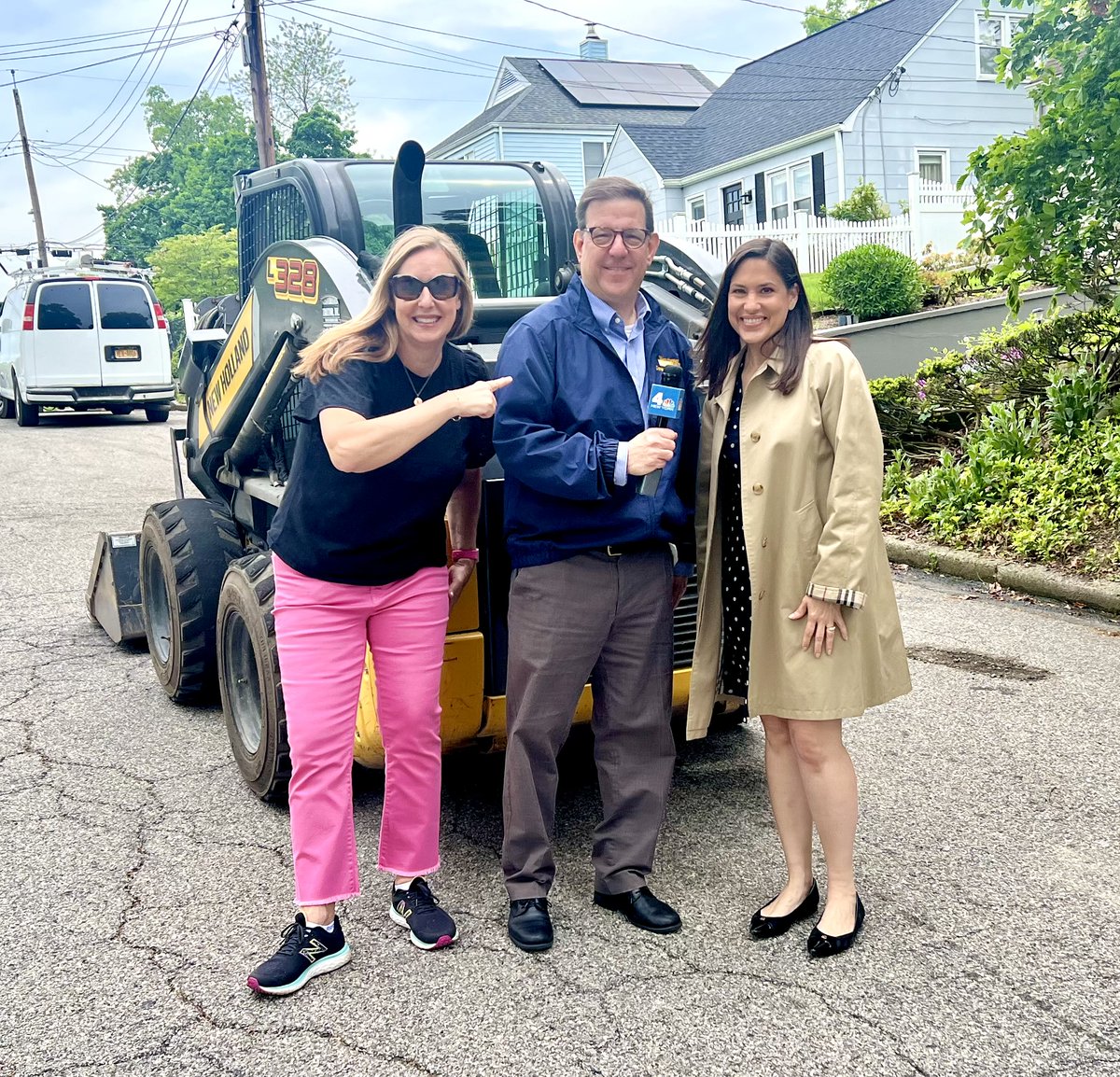I just interviewed with Lynda Baquero from NBC News about best practices for hiring a Home Improvement Contractor - Linda & Nicole were very nice! It airs on NBC News on Thursday! @LyndaBaquero4NY