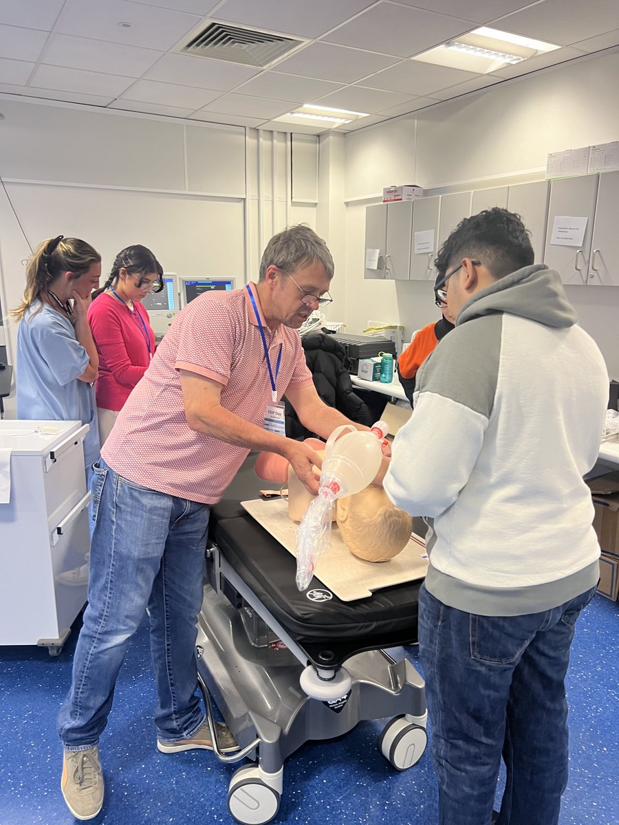 ODPBolton's tweet photo. #ODP day @BoltonUni Thank you to the ODP programme team, students and clinical colleagues for making our #ODPDay2024 activities such a success in demonstrating the role of the Operating Department Practitioner to local high school students. #ODPHiddenNoLonger #CODP @CollegeODP https://t.co/doqIFGNz4x