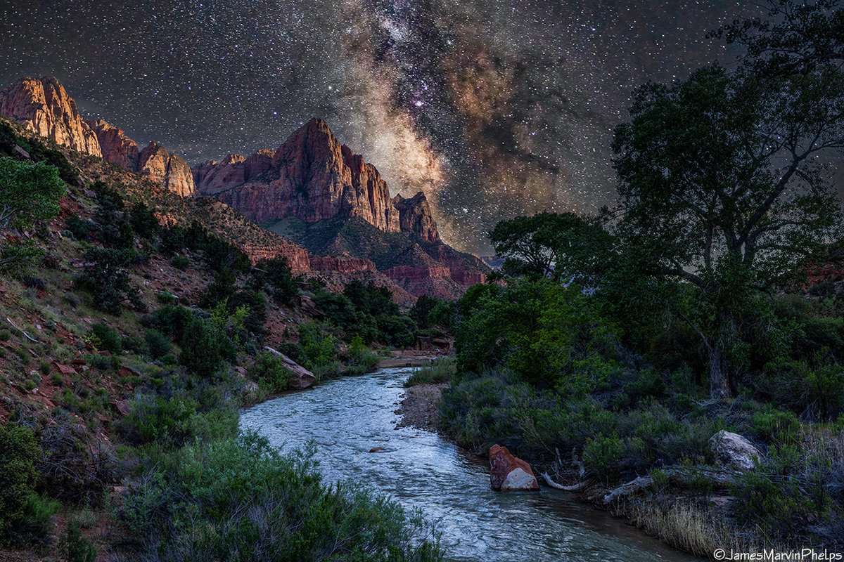 Zion Dreams
Zion National Park
Utah
May 2024
#utah #Astrophotography #MilkyWay #zion #nationalpark