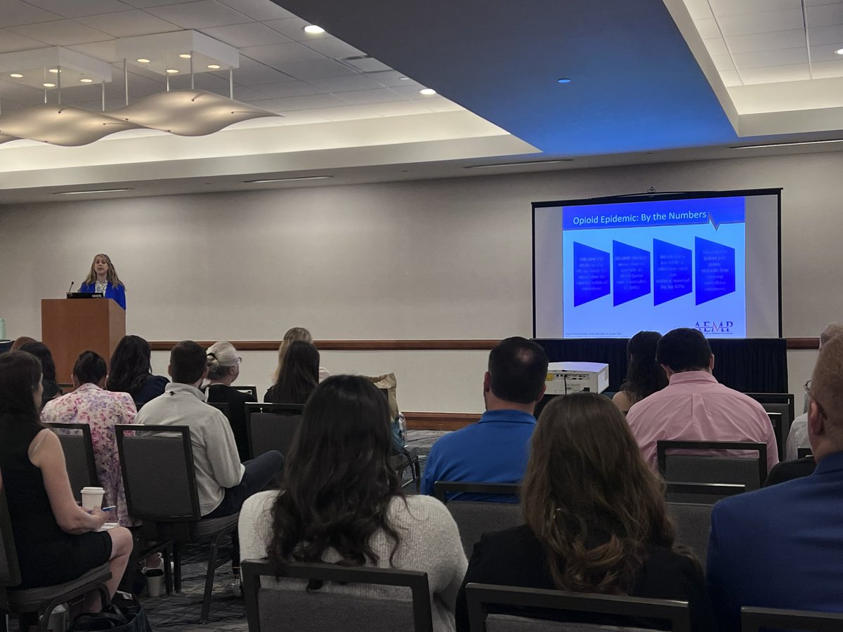 Switching gears, we have <a href="/wein_rachel/">Rachel Wein</a> to discuss medication assisted therapy initiation for the treatment of opioid use disorder in the ED!

#PharmERgency #AEMP24 <a href="/SAEM_AEMP/">SAEM AEMP</a> <a href="/SAEMonline/">SAEM</a>