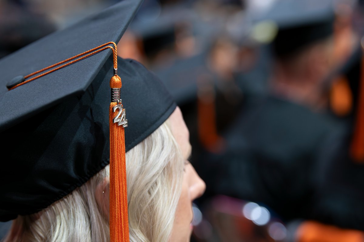 Looking for photos from our 2024 Commencement? Find, view, and download images here: 

indianatech.photoshelter.com/galleries/C000…