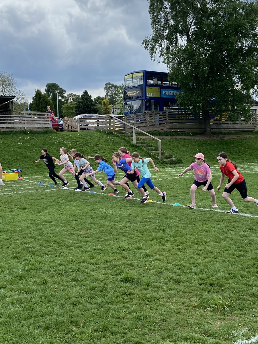 Thanks to everyone who came along this afternoon and supported our P4-P7 sports. Fingers crossed for fine weather for ELC - P3.