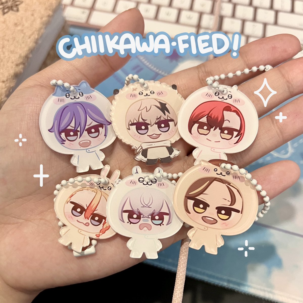 [RT👍🏻] Chiikawa-fied Holo EN boys! They turned out so so cute and I can’t wait to debut them at AISEA this weekend! 

I’ll be at Table AL3! 😊💙

#gbart #bettelful #flayonscrayons #artxel #crimzonmuze #pihakkasso