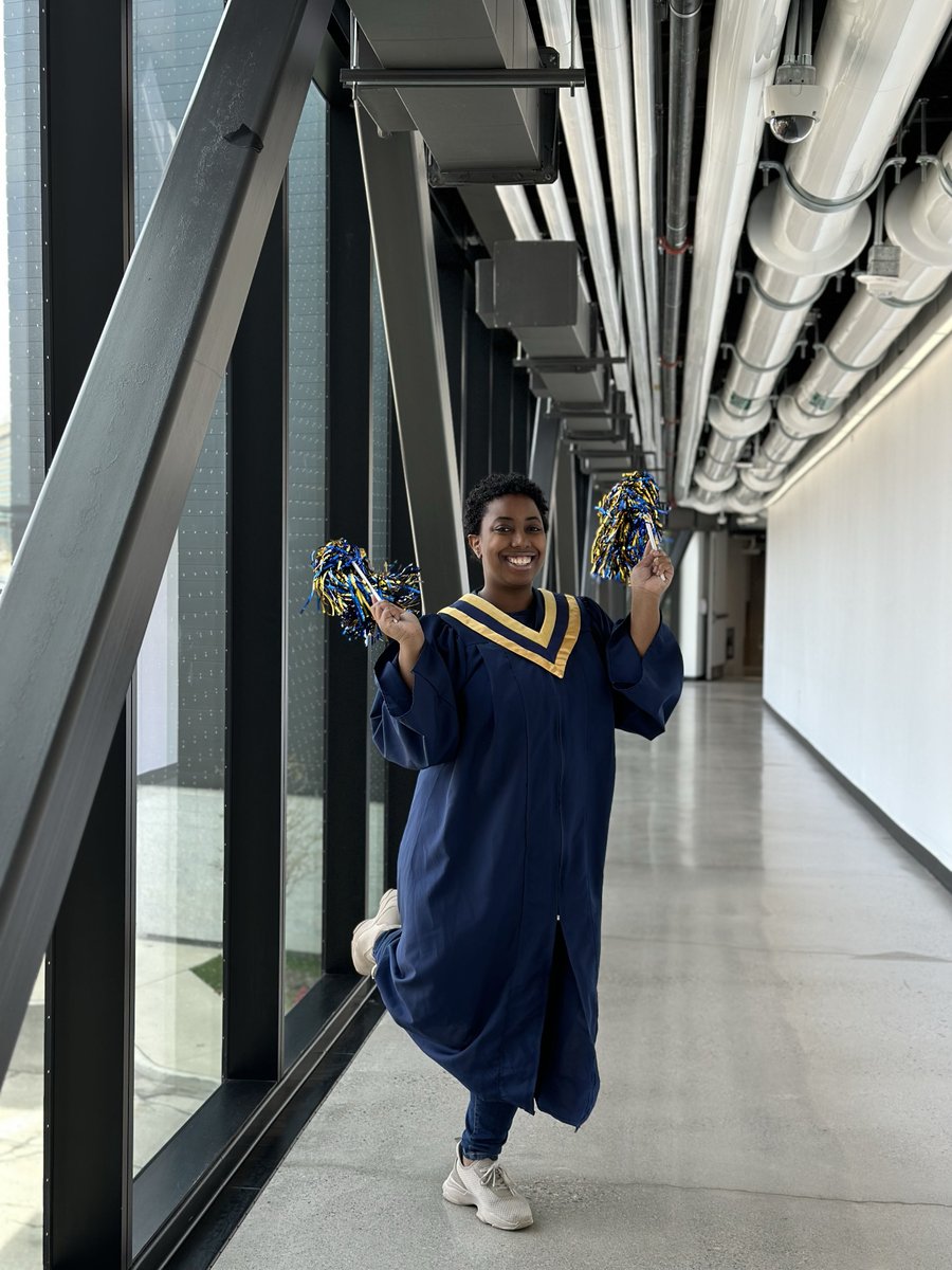 Calling all Black graduates: Come for a night of celebration, food and fun at Milestones in Melanin! The event happens on Thursday, May 30 from 5 p.m. - 7 p.m. on the first floor of the Barrett CTI, North Campus. Register by May 23: bit.ly/3xQL7cZ #HumberGrad