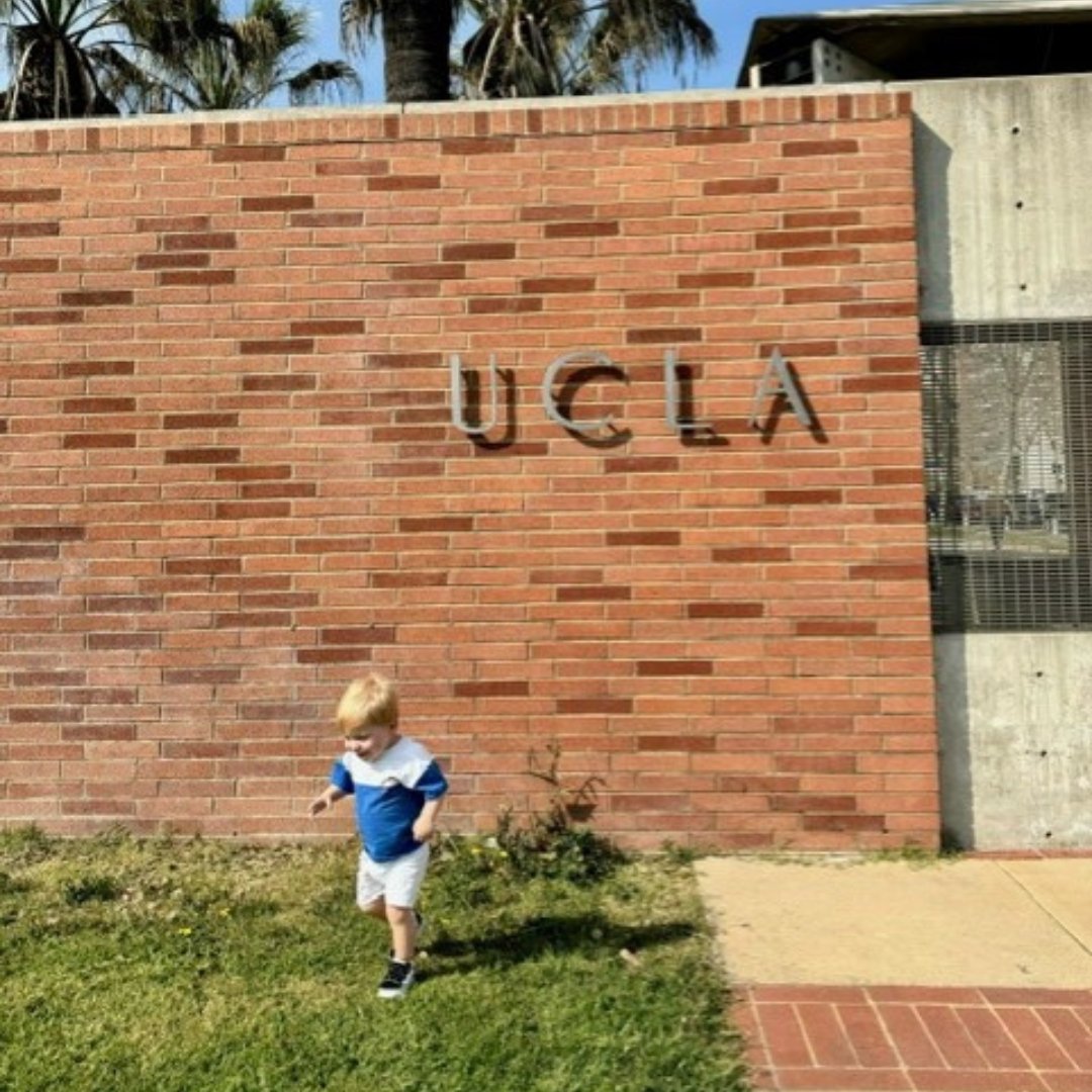 UCLAMCH's tweet photo. From parental intuition to life-saving surgery, Levi's journey embodies the power of trust, resilience and expert care. We're endlessly grateful to the incredible medical team who guided Baby Levi through 💙
Read his full story here: https://t.co/pf59VwQyD8 #UCLAMCH #UCLAHealth https://t.co/va6jd8lgZs