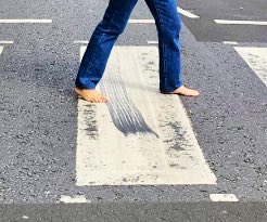When I crossed the Beatles zebra crossing on Abbey Road, London bare foot like Paul McCartney 🖤🤘🏽#ThrowbackTuesday #TheBeatles