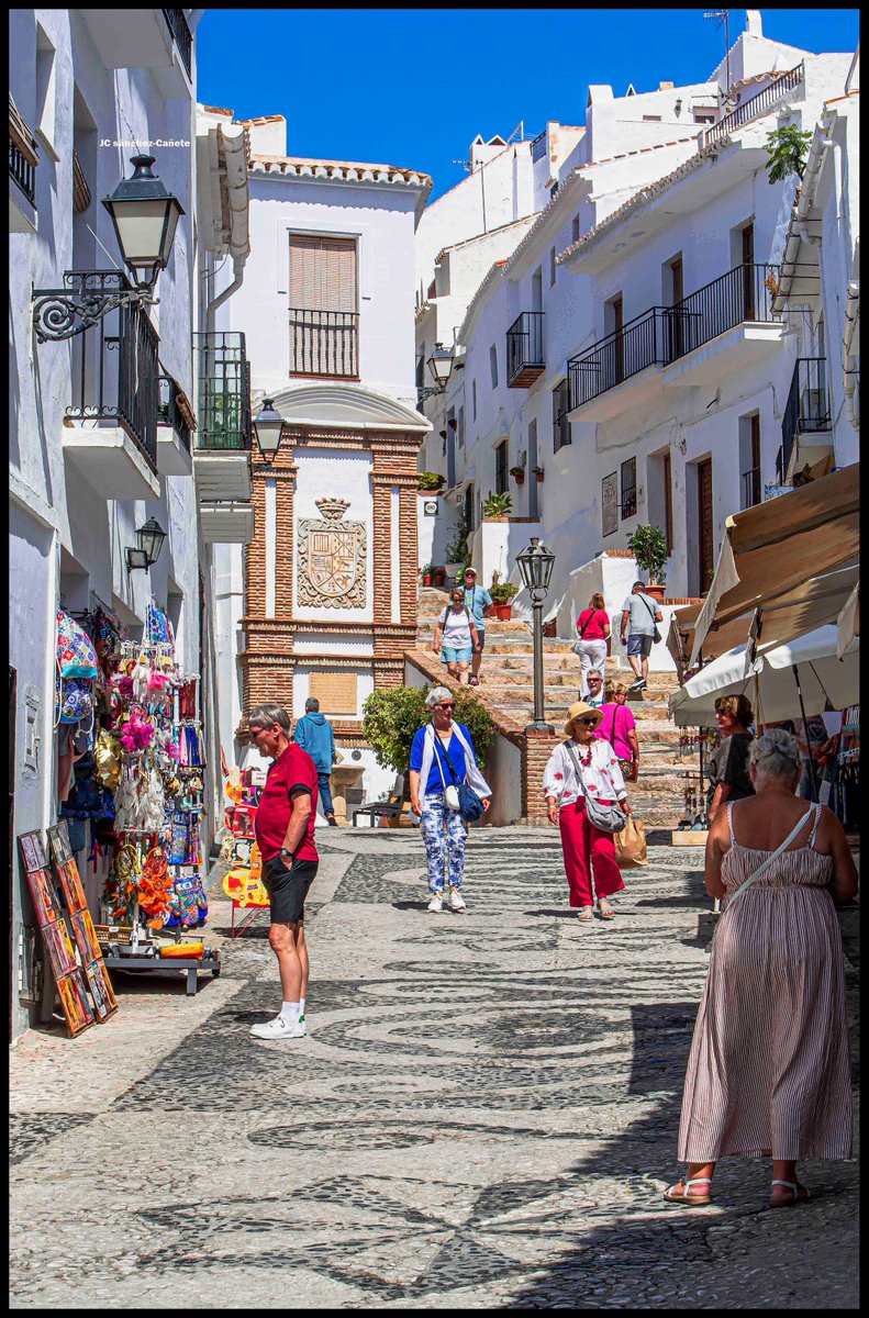 Málaga. @turismodemalaga @OrgullodeMalaga @MalagaEnamorada @vivecostadelsol @viveandalucia @feelcostadelsol @EnamoradaMalaga @mlgmonumental @serdemalaga @Storm_Malaga @Eltiempoalsur @serdemalaga @Malagaconacento