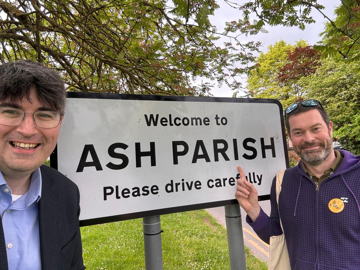 A prize for anyone who's able to guess which corner of the constituency Lib Dem 🔶 candidate for #GodalmingandAsh, @PaulDFollows, and his team are visiting this evening... 😉