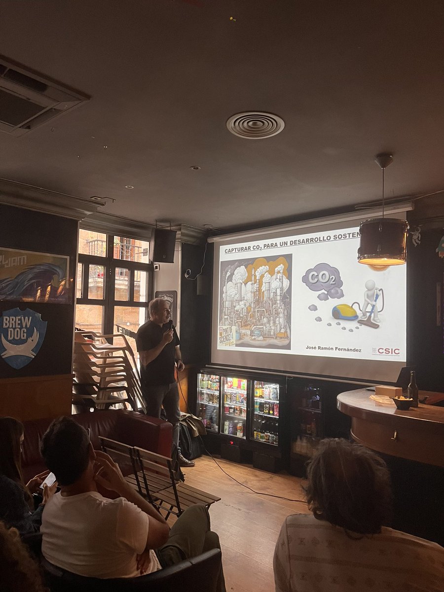 Seguimos con José Ramón Fernández García del  <a href="/incarCSIC/">INCAR-CSIC</a> con su charla “Capturando CO2 para lograr un desarrollo sostenible”.

#PINT24ES #PINT24OVD 

<a href="/cervezaOrdum/">ORDUM</a> <a href="/CRASTURIAS/">Caja Rural Asturias</a> <a href="/RocketOviedo/">Rocket Rock Club</a> <a href="/manglar_astur/">Manglar</a>