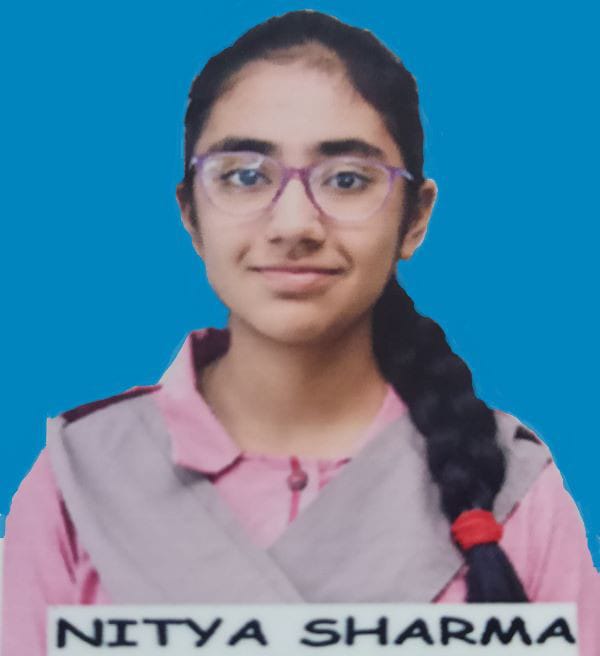 @DrVikasPadha जी की बेटी #NityaSharma ने दसवीं कक्षा में 98.8% Marks लाकर पूरे जम्मू-कश्मीर का नाम रोशन किया है। Hindustani Journalist Vimal Mehra की तरफ से #BetiNityasharma को ढेर सारी शुभकामनाएं और भगवान भोलेनाथ इन पर आशीर्वाद बनाए रखें। @narendramodi ❤️💯🚩