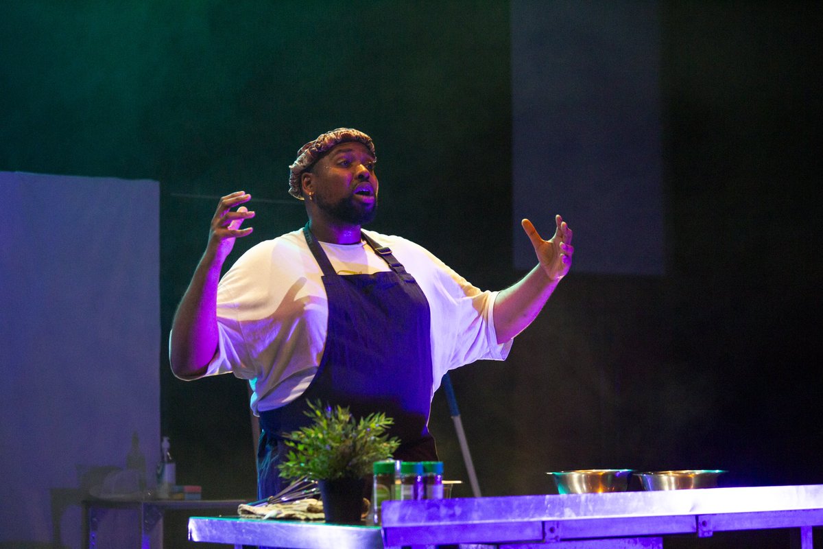 “Something about being hungry makes us ask stupid questions”. - Bougie Lanre’s Boulangerie in Talawa theatre now - bit.ly/3UEVGaM